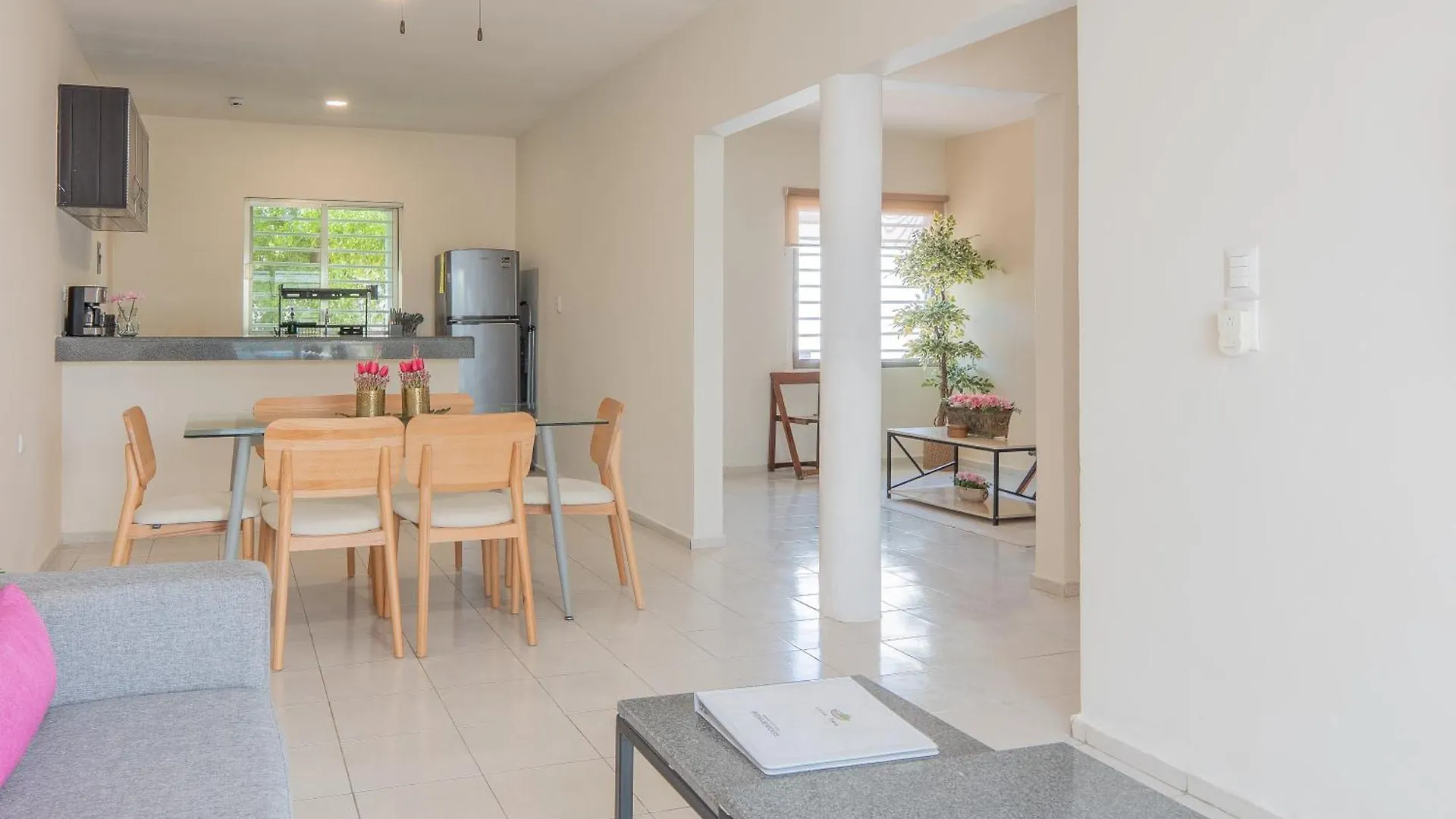Comoda Casa Con 2 Habitaciones En Chetumal Messico