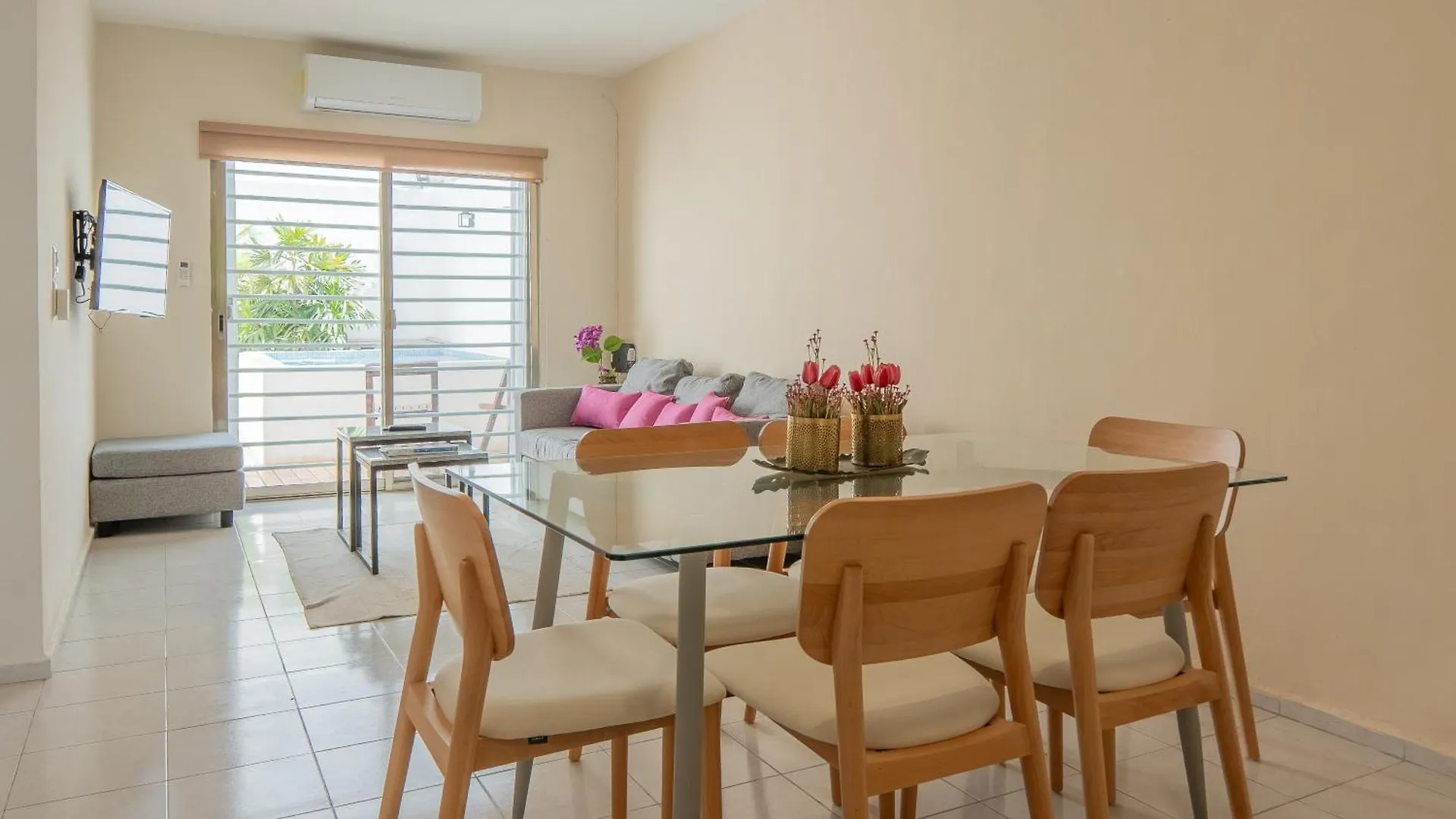 Comoda Casa Con 2 Habitaciones En Chetumal 0*,  Messico